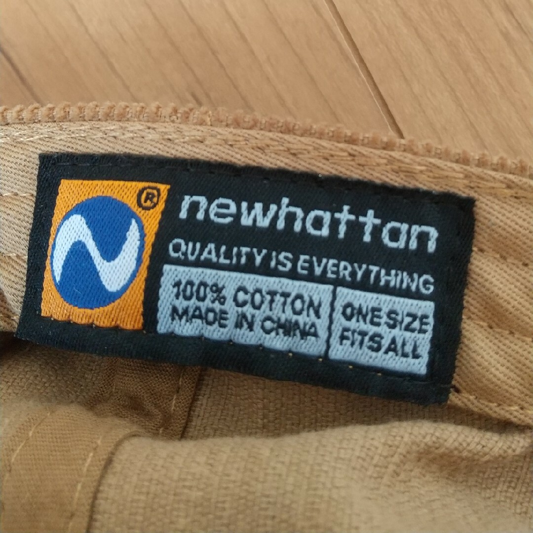 newhattan(ニューハッタン)のキャップ帽子　ニューハッタン コーデュロイ生地 メンズの帽子(キャップ)の商品写真
