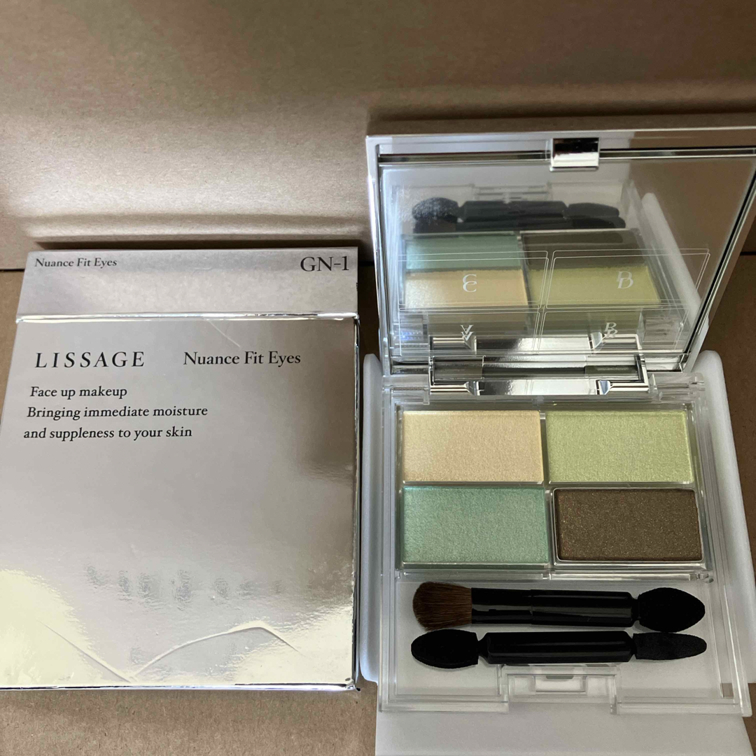 LISSAGE(リサージ)のリサージ　ニュアンスフィットアイズ　グリーン系 コスメ/美容のベースメイク/化粧品(アイシャドウ)の商品写真