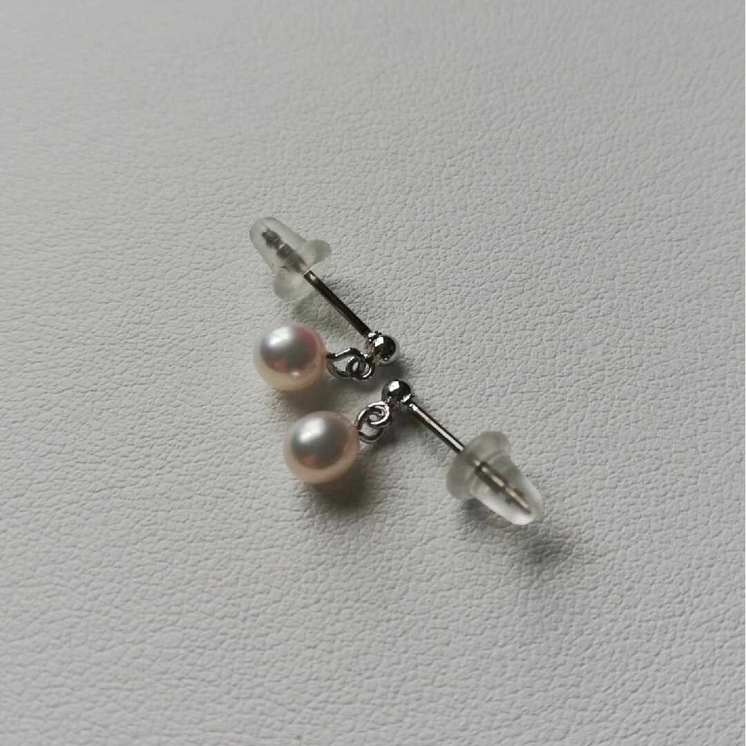 E485アコヤ真珠SVチタンブラピアス4.5~5.0㎜ドロップ高品質ベビー