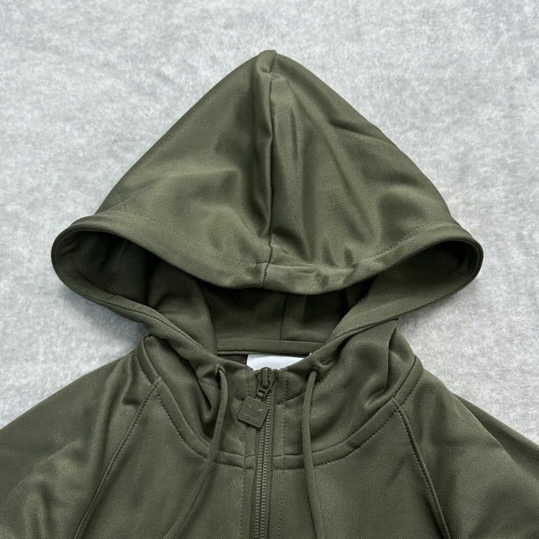 adidas - 新品 adidas Originals Lサイズ セットアップ カーキの adidas - 新品 adidas Originals Lサイズ セットアップ カーキの
