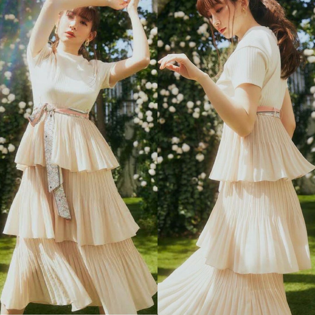 Her lip to(ハーリップトゥ)のGarden Party Ruffled Midi Dress レディースのワンピース(ロングワンピース/マキシワンピース)の商品写真