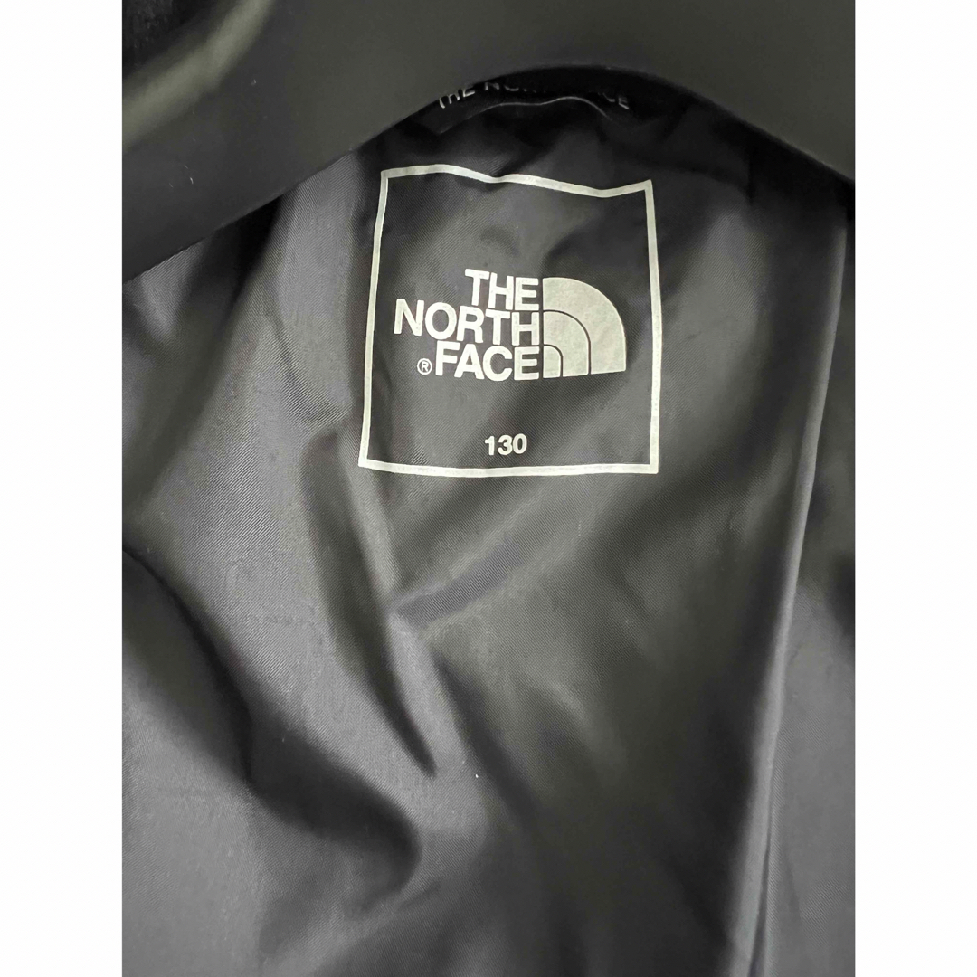 THE NORTH FACE(ザノースフェイス)のノースフェイスキッズダウンコート⭐︎ホワイトレーベル130cm キッズ/ベビー/マタニティのキッズ服男の子用(90cm~)(コート)の商品写真