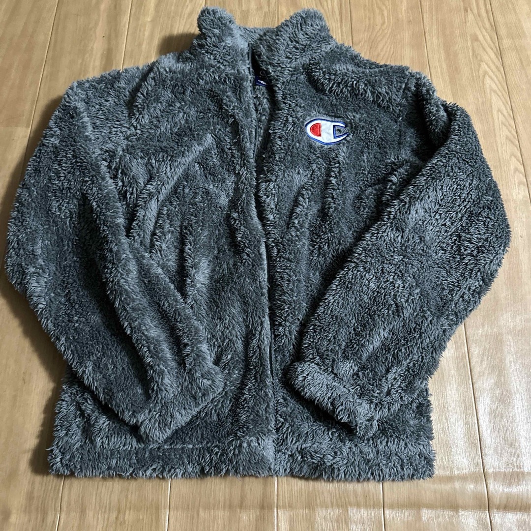 Champion(チャンピオン)の未使用 Champion/チャンピオン　キッズ フリース キッズ/ベビー/マタニティのキッズ服女の子用(90cm~)(ジャケット/上着)の商品写真