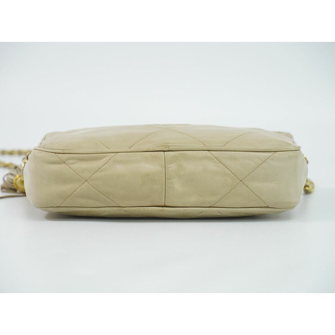 CHANEL - 本物 シャネル CHANEL ココマーク マトラッセ タッセル CHANEL - 本物 シャネル CHANEL ココマーク マトラッセ タッセル