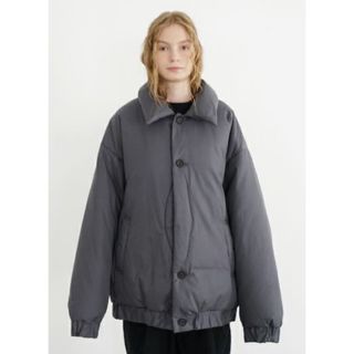 コモリ(COMOLI)のヨーコサカモト DOWN HUNTER JACKET  オリーブ(ダウンジャケット)