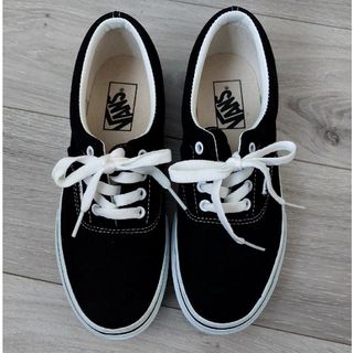 ヴァンズ(VANS)のVANS　スニーカー　23.5(スニーカー)