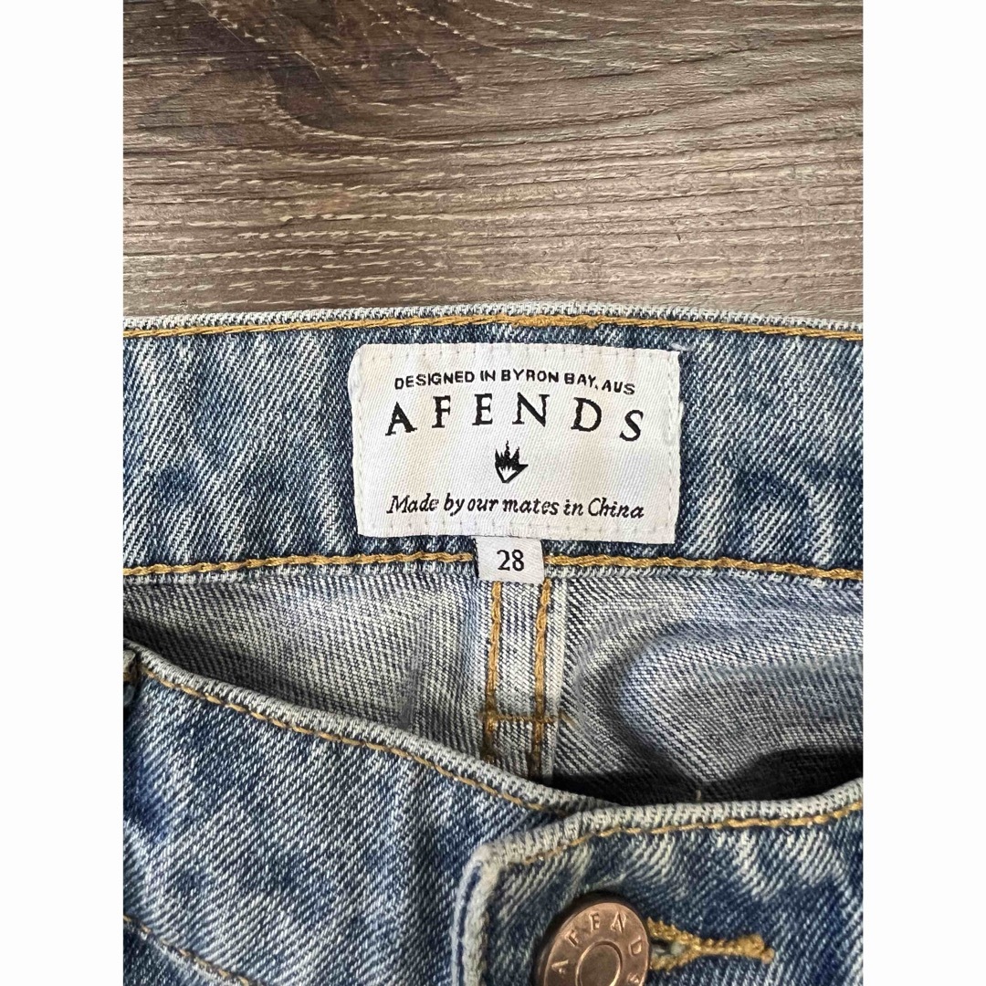 Afends(アフェンズ)のAFENDS アフェンズ デニム パンツ インディゴ 古着 レア ヴィンテージ レディースのパンツ(デニム/ジーンズ)の商品写真