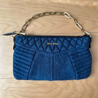 MIU MIU(ショルダーバッグ)のフリマアイテム一覧 MIU MIU(ショルダーバッグ)のフリマアイテム一覧