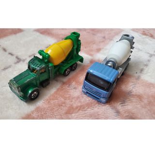 タカラトミー(Takara Tomy)のトミカ ミキサー車(ミニカー)