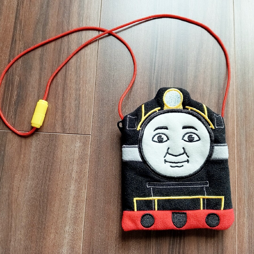 THOMAS(トーマス)のTHOMAS TOWN  ヒロ ポシェット エンタメ/ホビーのおもちゃ/ぬいぐるみ(キャラクターグッズ)の商品写真