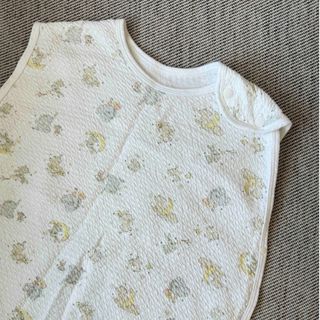 バースデイ(バースデイ)の【美品＊水通しのみ】cottoli スリーパー(パジャマ)