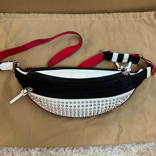 Christian Louboutin(ボディーバッグ)のフリマアイテム一覧 Christian Louboutin(ボディーバッグ)のフリマアイテム一覧