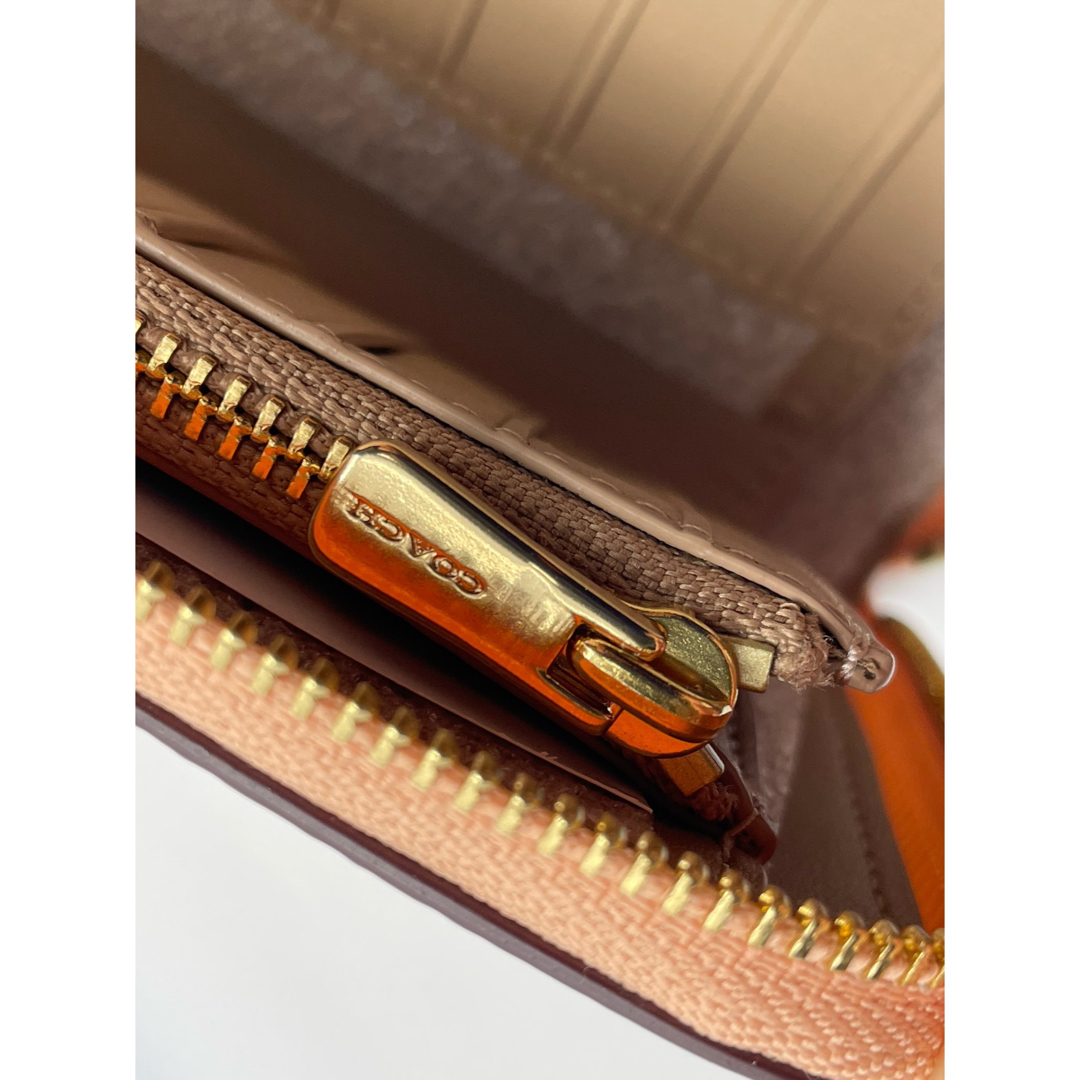 COACH(コーチ)のCOACH 【025】ミディアム 財布フローラル ウィップステッチ刺繍 レディースのファッション小物(財布)の商品写真