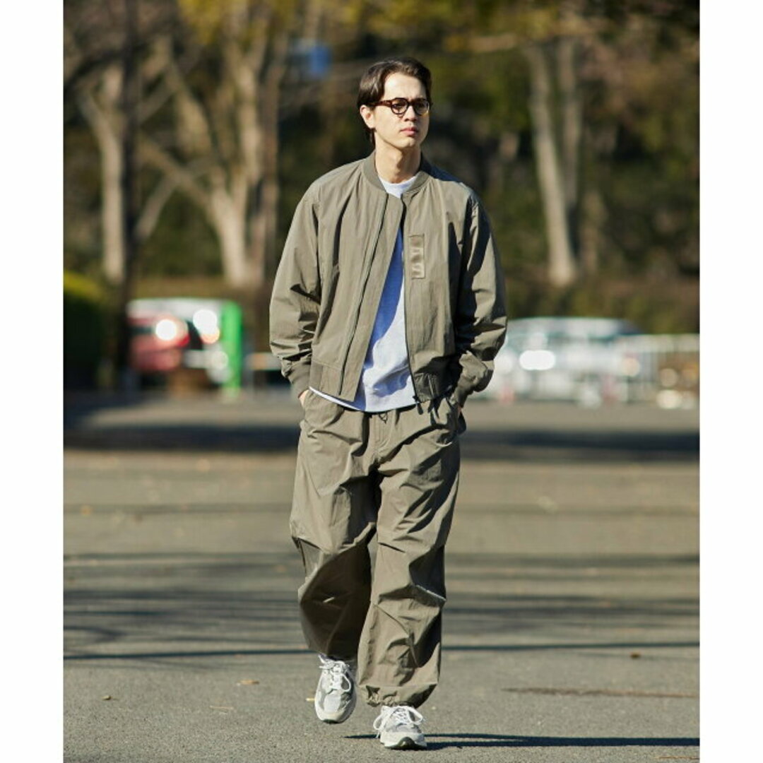 URBAN RESEARCH(アーバンリサーチ)の【ECRU】『撥水』KOMATSU FLIGHT JACKET メンズのジャケット/アウター(ナイロンジャケット)の商品写真