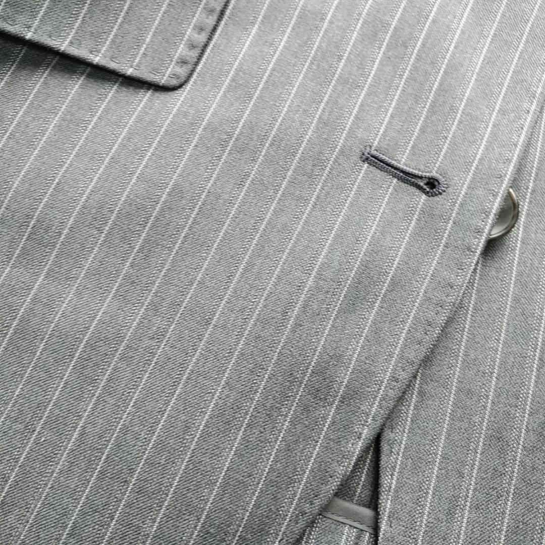 NEWYORKER(ニューヨーカー)の美品　ニューヨーカー　シルク混　スカート　スーツ　背抜き　グレー　ストライプ　L レディースのフォーマル/ドレス(スーツ)の商品写真