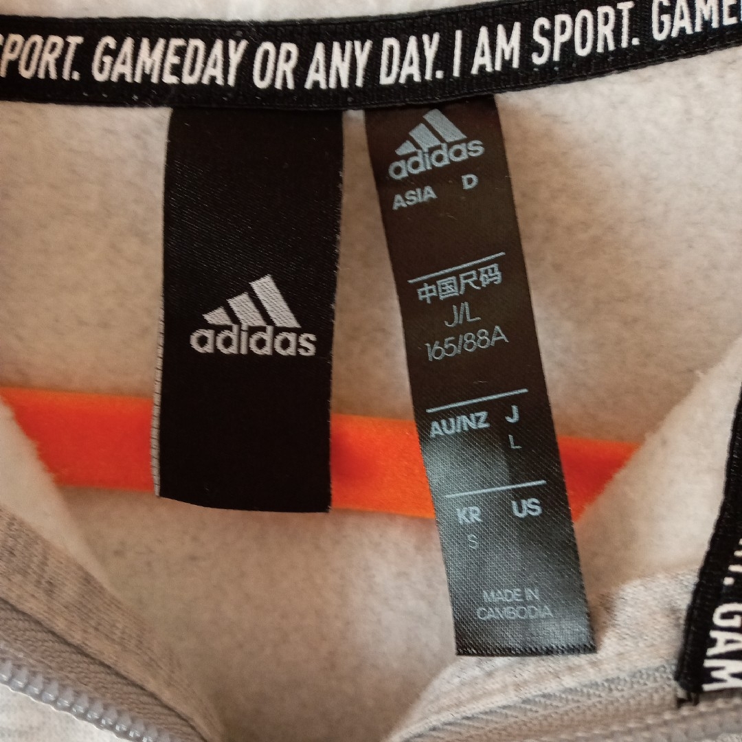 太ライン　adidas　アディダス　パーカー　スウェット　フリース