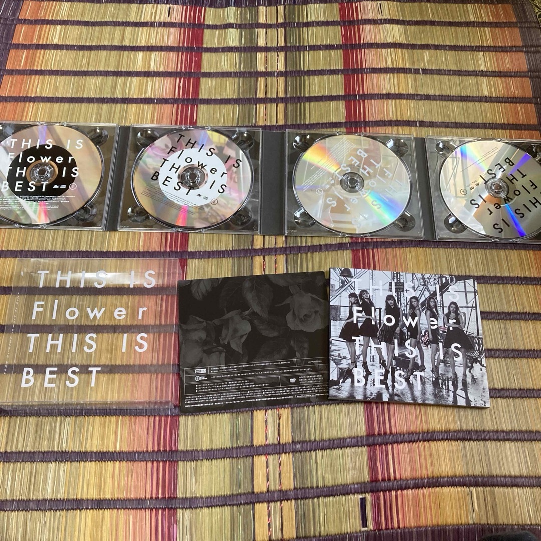 E-girls(イーガールズ)のFlower  CD DVD 5点セット エンタメ/ホビーのCD(K-POP/アジア)の商品写真