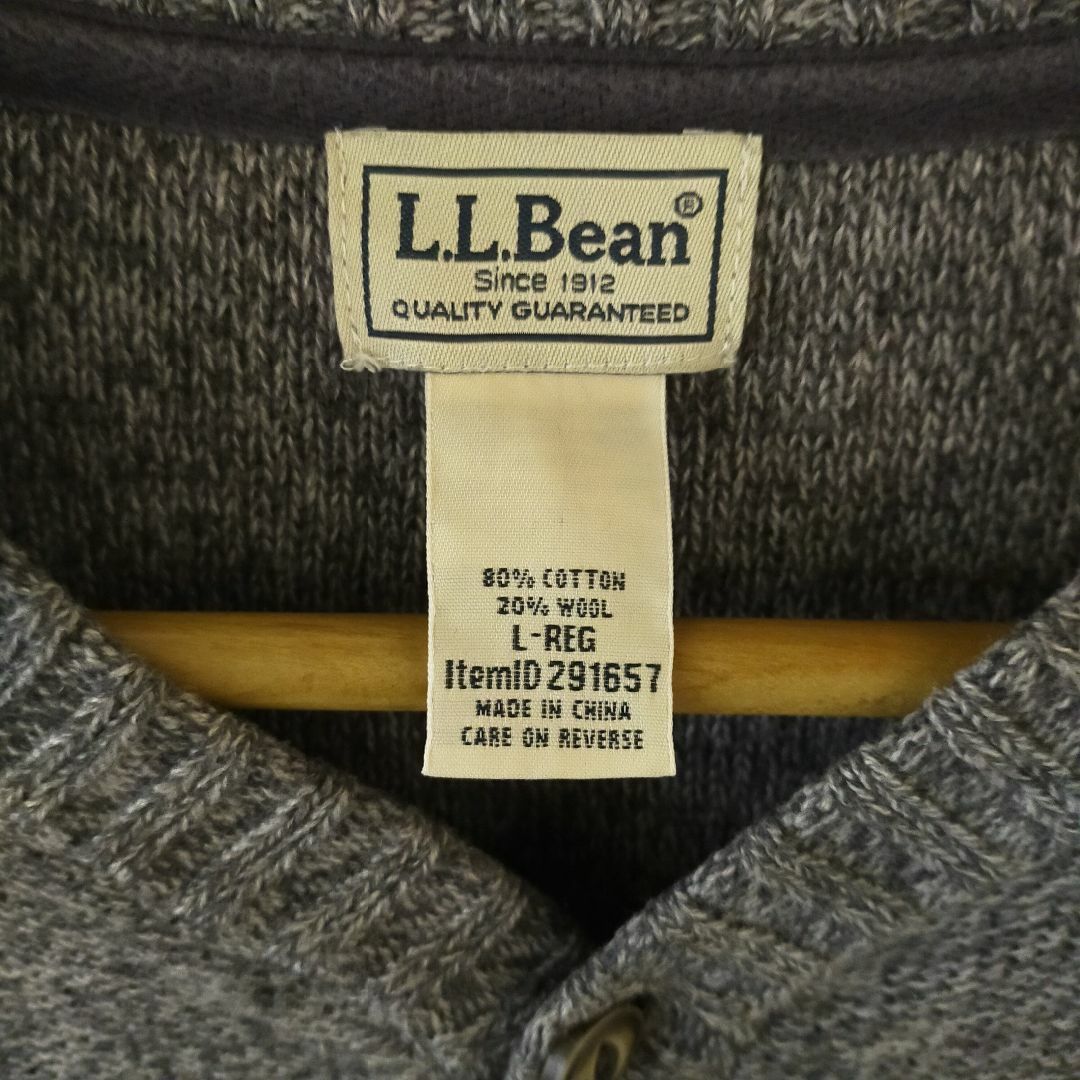 L.L.Bean(エルエルビーン)のエルエルビーン　ニット　Lサイズ　ヘンリーネック　グレー　無地 メンズのトップス(ニット/セーター)の商品写真