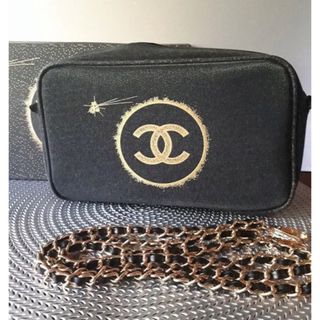 未使用　CHANEL ノベルティ　ダブルファスナー　ポーチ