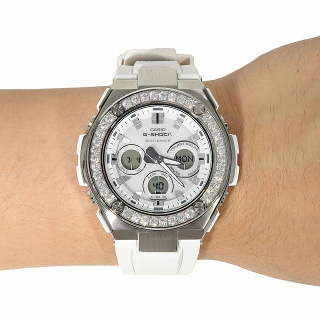 G-SHOCK(ジーショック)のG-SHOCK GST w310 ホワイト 大粒CZダイヤ Gスチール 白 メンズの時計(腕時計(アナログ))の商品写真