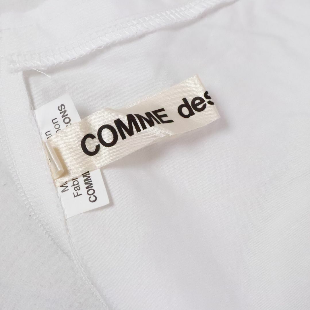 COMME des GARCONS(コムデギャルソン)のCOMME des GARCONS　コムデギャルソン　シャツ　白　Ｓ レディースのトップス(シャツ/ブラウス(長袖/七分))の商品写真