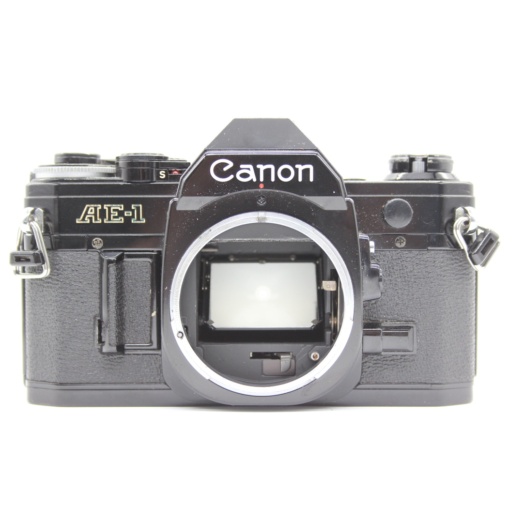 【返品保証】 キャノン Canon AE-1 ブラック FD 85mm F1.8 S.S.C. ボディレンズセット s6080