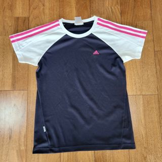 アディダス(adidas)のadidas(アディダス)のTシャツ　スポーツウェア　練習着　運動着(その他)