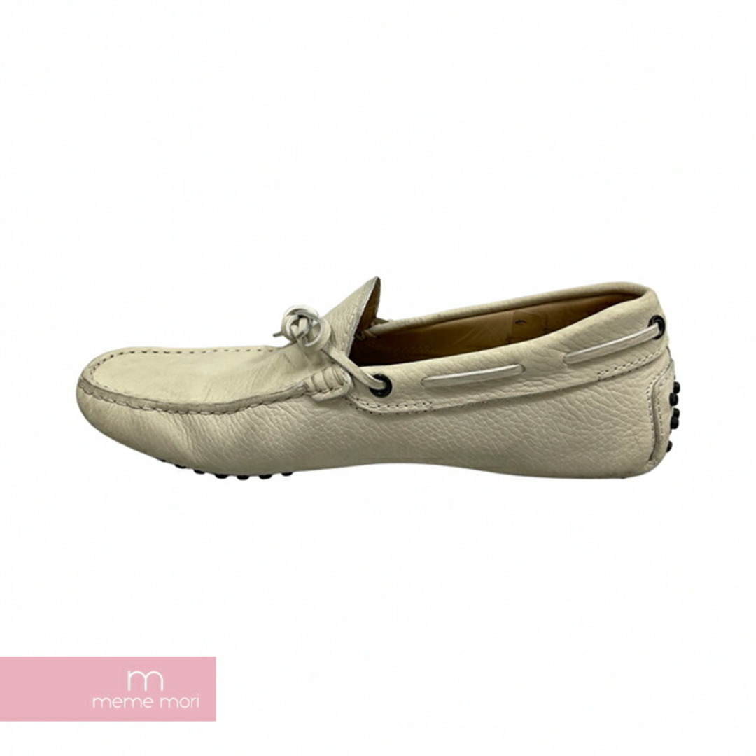 TOD'S(トッズ)のTOD'S Drivng Shoes トッズ ドライビングシューズ レザーシューズ ローファー ホワイト サイズ5 1/2 【240125】【中古-C】【me04】 メンズの靴/シューズ(スニーカー)の商品写真