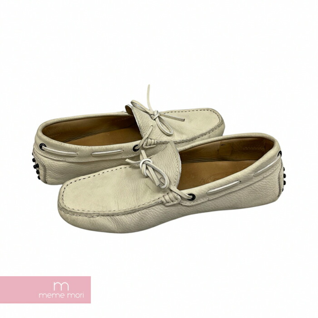 TOD'S(トッズ)のTOD'S Drivng Shoes トッズ ドライビングシューズ レザーシューズ ローファー ホワイト サイズ5 1/2 【240125】【中古-C】【me04】 メンズの靴/シューズ(スニーカー)の商品写真