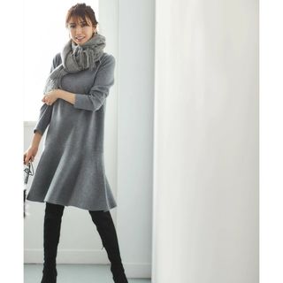 ジャスグリッティー(JUSGLITTY)のJUSGLITTY 裾フレアミラノリブワンピース　新品(ひざ丈ワンピース)