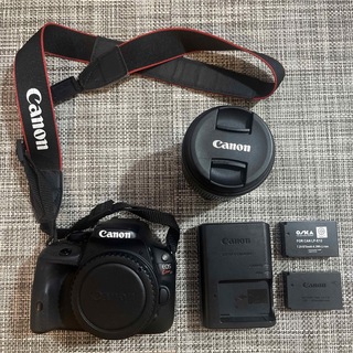 Canon - 美品 Canon EOS70D ダブルズームキット キヤノン Wi-Fi搭載の ...
