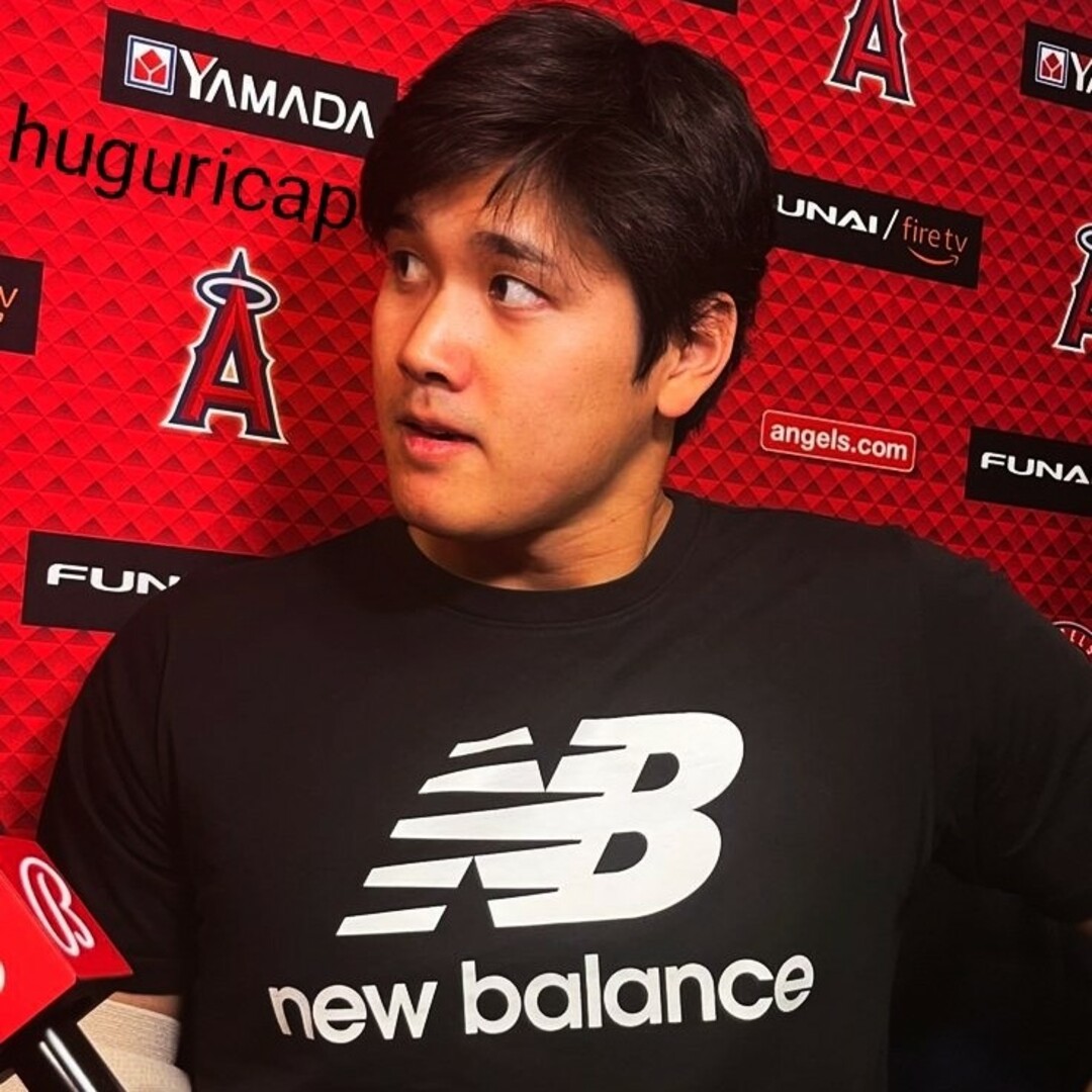 New Balance(ニューバランス)のNew Balance 大谷翔平選手着用 スタックドロゴ Tシャツ ブラック M メンズのトップス(Tシャツ/カットソー(半袖/袖なし))の商品写真