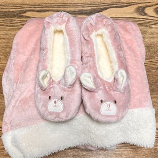 ニトリ(ニトリ)のニトリ うさぎちゃん２点セット 新品(スリッパ/ルームシューズ)