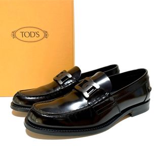 トッズ(TOD'S)の☆良品 トッズ ケイト メタルチェーン レザー ローファー 黒 イタリア製 革靴(ドレス/ビジネス)