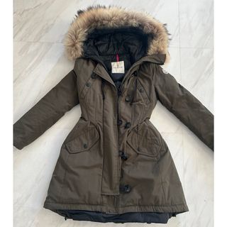 モンクレール(MONCLER)のモンクレール　カーキ　ダウンコート　00(ダウンコート)