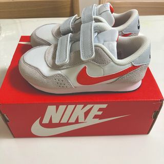 お値下げ☆NIKE スニーカー　MDヴァリアント　16cm(スニーカー)