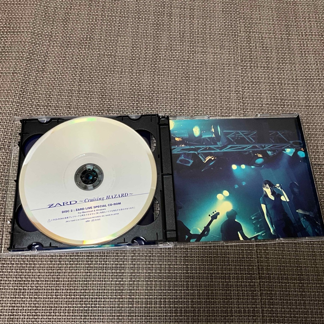 ⭐️【中古】ZARD Cruising & Live〜限定盤ライヴCD〜 初回盤の通販 by