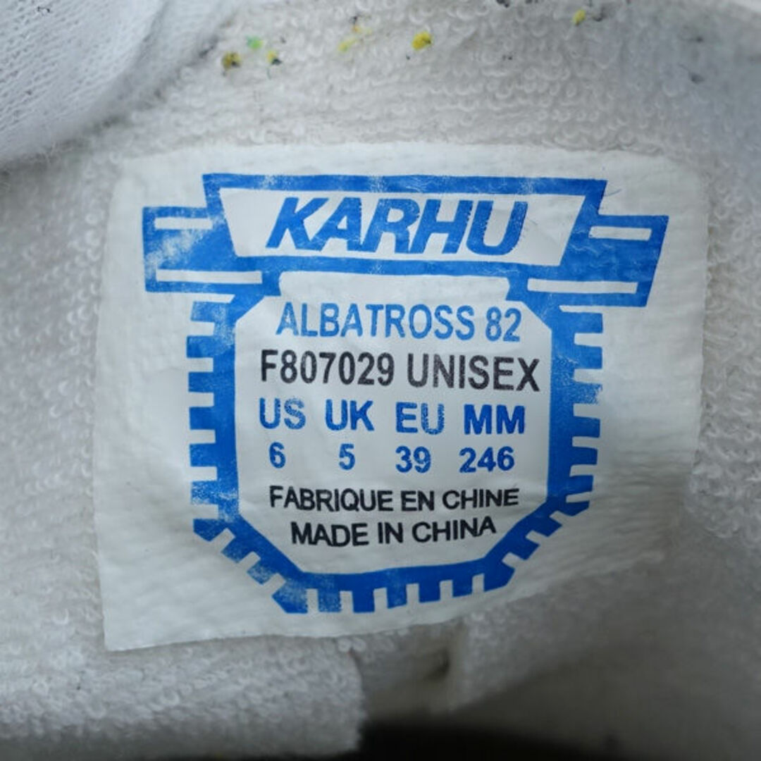 KARHU(カルフ)のKARHU　/ カルフ ◆スニーカー/アルバトロスホワイト×グリーン/24.5cm F807029 【レディース/ガールズ/LADY/女性/婦人】【靴/クツ/シューズ/SHOES】 レディースファッション【中古】 [0220478312] レディースの靴/シューズ(スニーカー)の商品写真