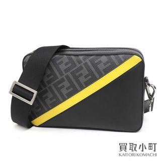 フェンディ(FENDI)のフェンディ【FENDI】キャム カメラバッグ FFグレーファブリック(ショルダーバッグ)