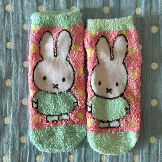 ミッフィー(miffy)のミッフィー　もこもこソックス　靴下　(キャラクターグッズ)