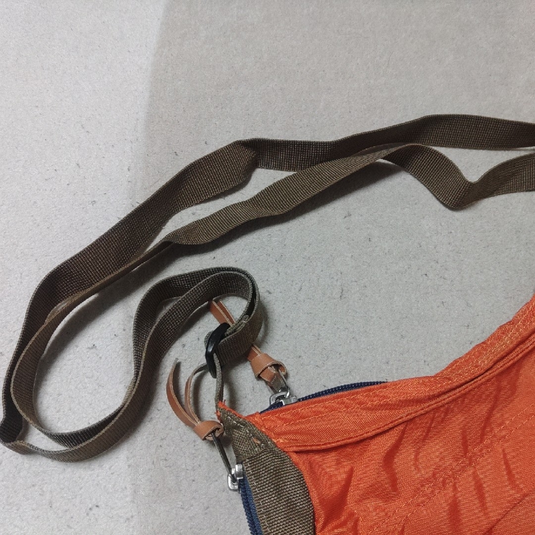 karrimor(カリマー)のカリマー (karrimor)  ショルダー バッグ オレンジ  マチ調節 レディースのバッグ(ショルダーバッグ)の商品写真