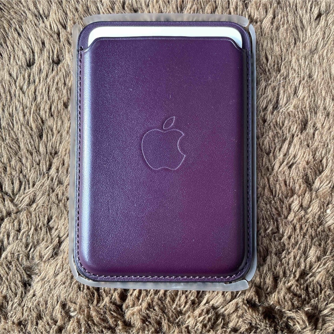 【新品】Apple 純正 レザーウォレット ダークチェリー 【新品】Apple 純正 レザーウォレット ダークチェリー