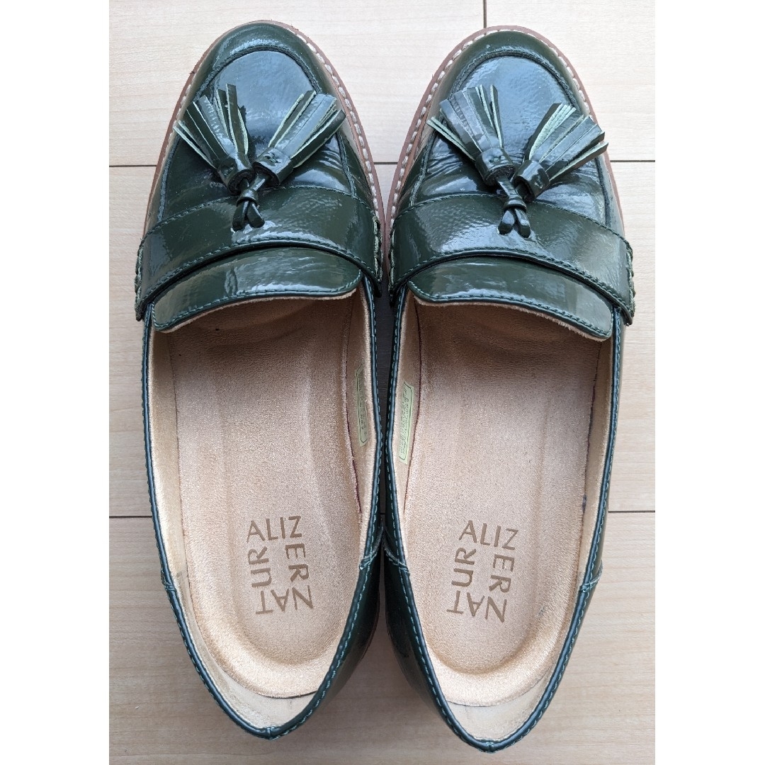 REGAL(リーガル)の【匿名便/送料込】Naturalizer エナメル タッセルドレスシューズ レディースの靴/シューズ(ローファー/革靴)の商品写真