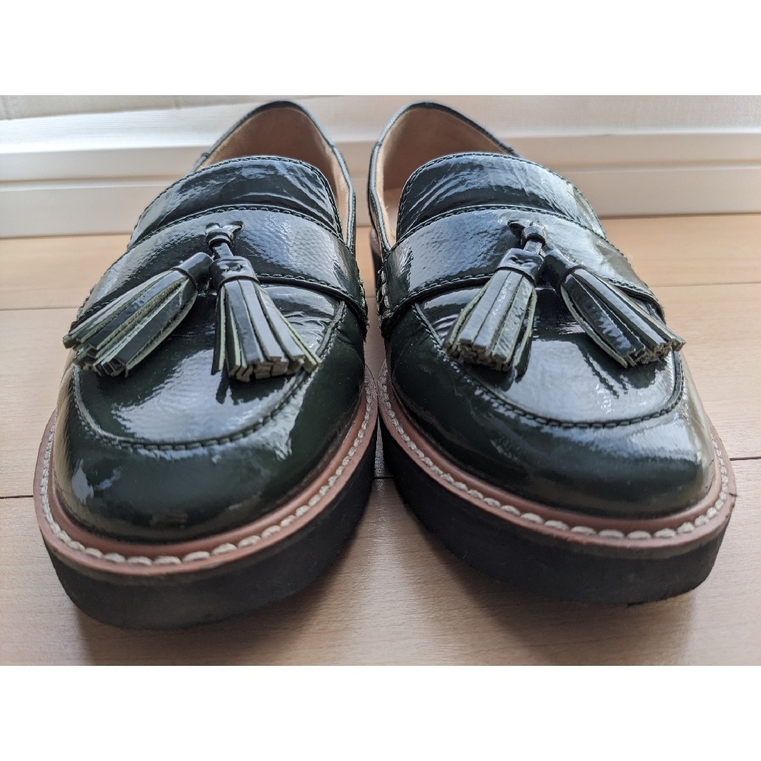 REGAL(リーガル)の【匿名便/送料込】Naturalizer エナメル タッセルドレスシューズ レディースの靴/シューズ(ローファー/革靴)の商品写真