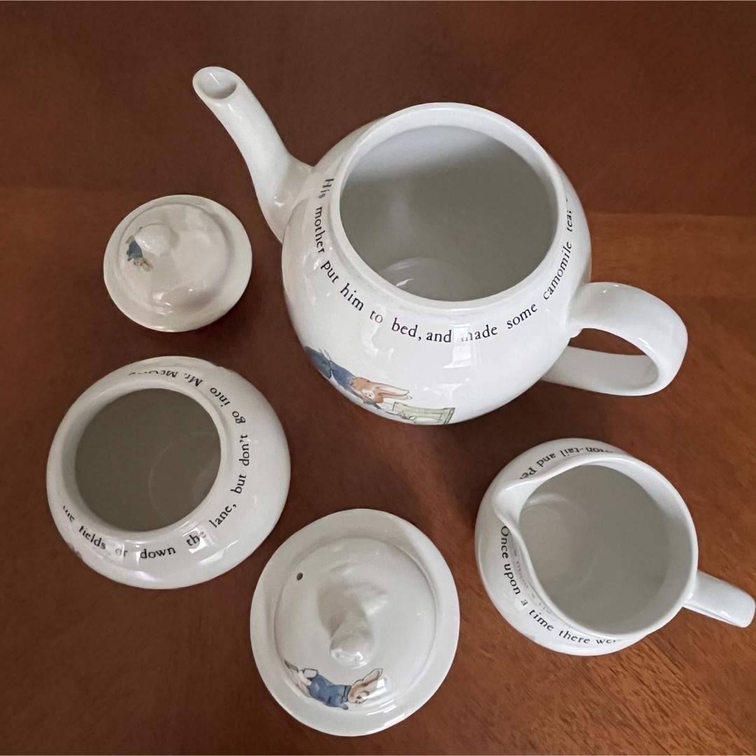 WEDGWOOD - 【美品】旧刻印 ウェッジウッド☆ピーターラビット WEDGWOOD - 【美品】旧刻印 ウェッジウッド☆ピーターラビット