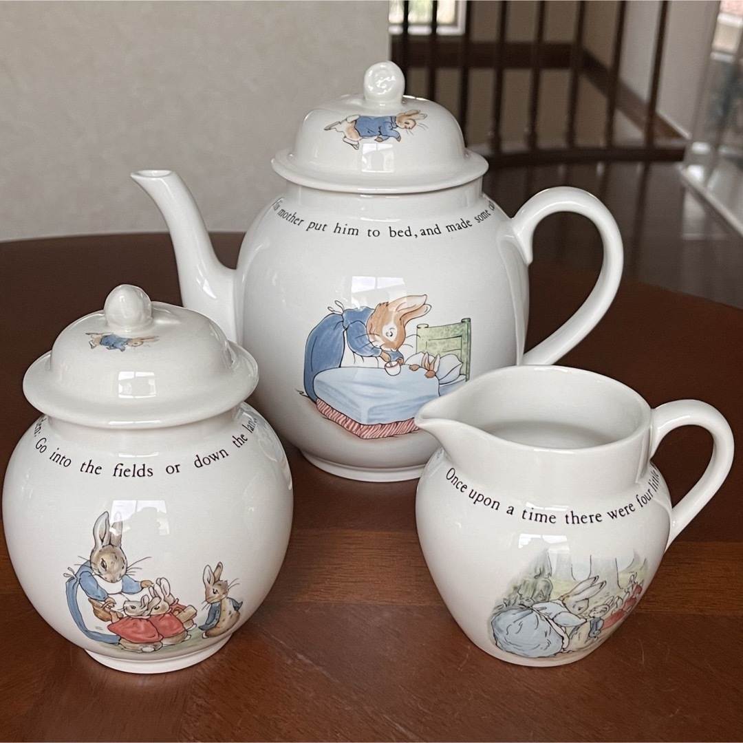 WEDGWOOD - 【美品】旧刻印 ウェッジウッド☆ピーターラビット WEDGWOOD - 【美品】旧刻印 ウェッジウッド☆ピーターラビット