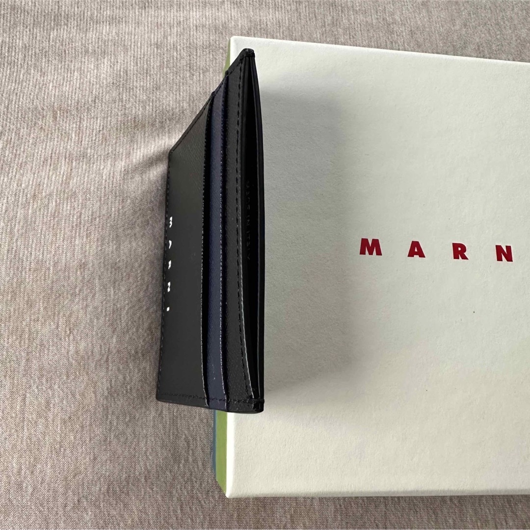 MARNI - 黒新品 MARNI バイカラー レザー カードケース パス MARNI - 黒新品 MARNI バイカラー レザー カードケース パス