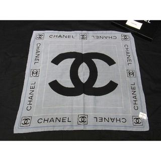 シャネル(CHANEL)の■新品■未使用■ CHANEL シャネル ココマーク ロゴ コットン100% スカーフ ハンカチーフ ライトブルー系×ブラック系 AQ7409 (その他)