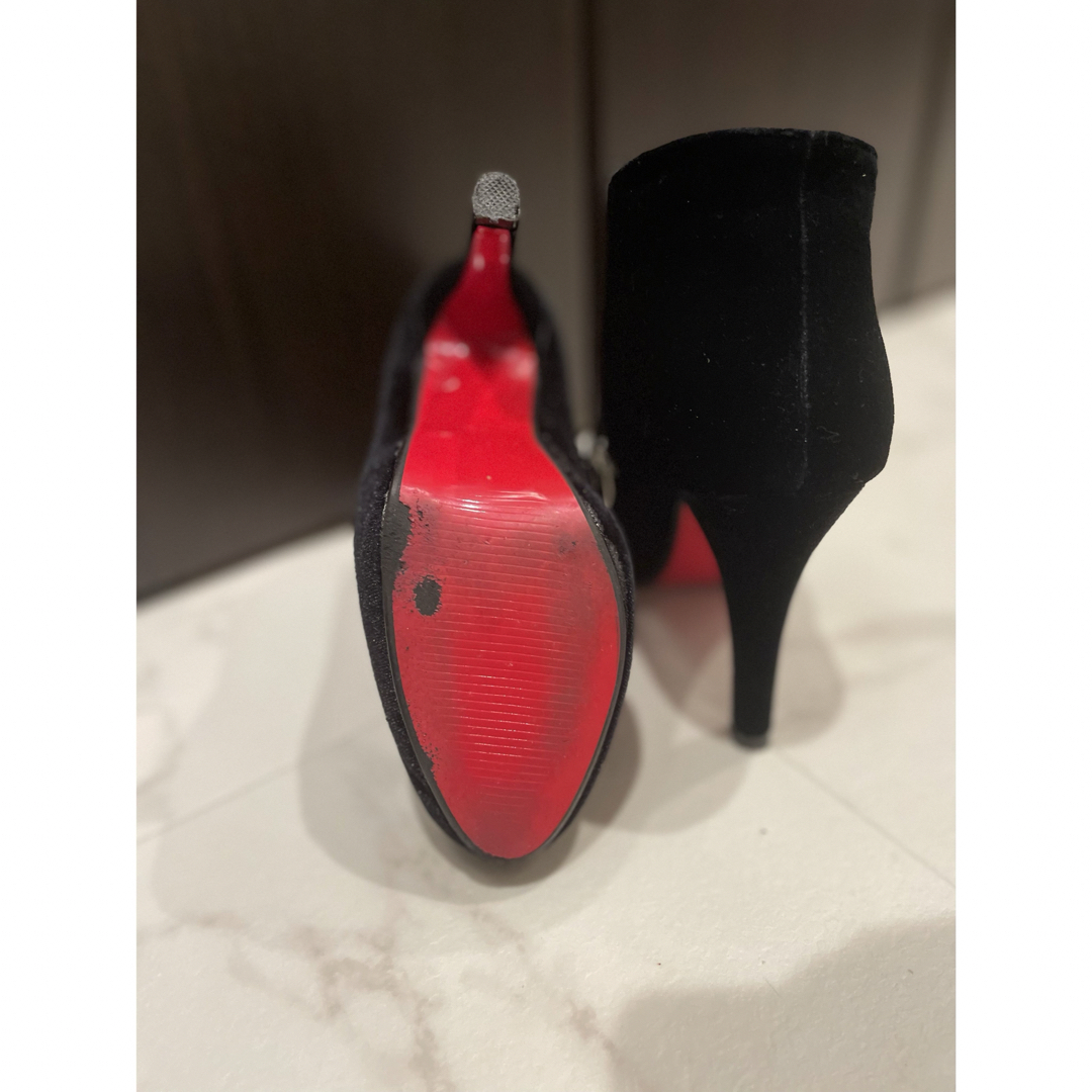 【黒×赤】23.5レッドソール ブーティ ブーツ ハイヒール カジュアル レディースの靴/シューズ(ブーティ)の商品写真