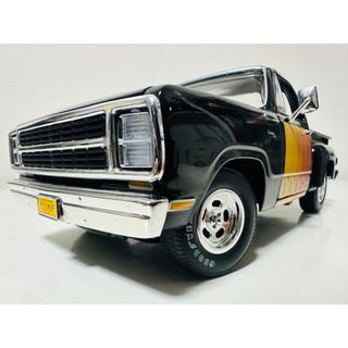 クライスラー(Chrysler)のAW/'80 Dodgeダッジ D150 PickUpピックアップ 1/18(ミニカー)